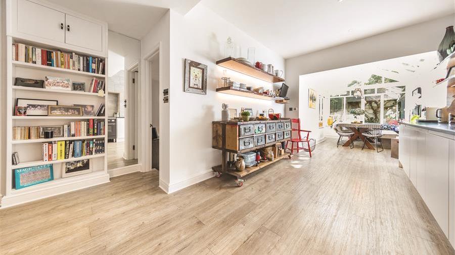 Kitchen/Dining Room