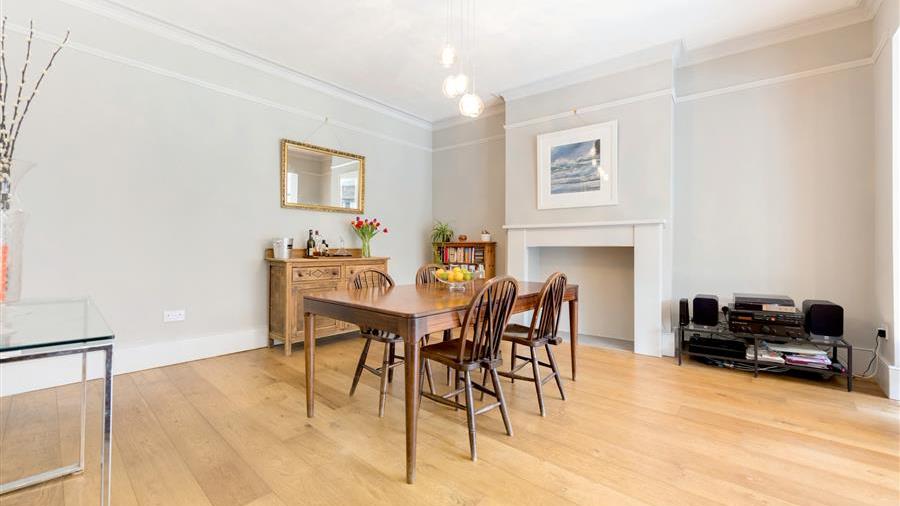 Kitchen/Dining Room
