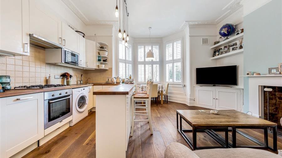 Kitchen/Breakfast Room