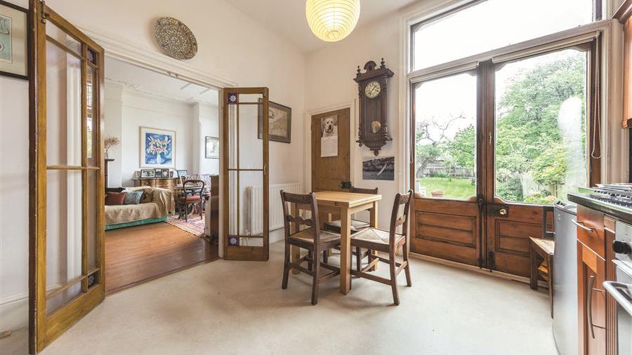 Kitchen/Dining Room