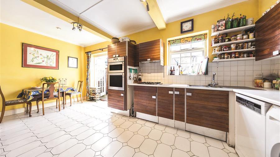Kitchen/Breakfast Room