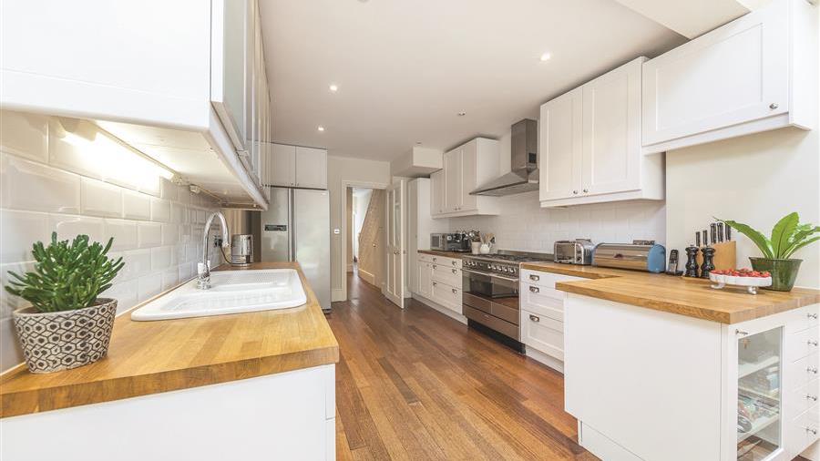 Kitchen/Dining Room