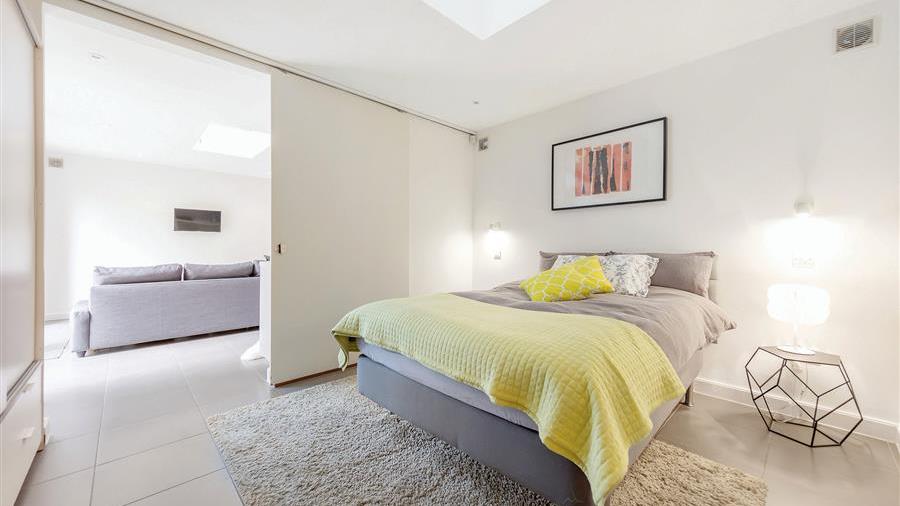Self-Contained Flat