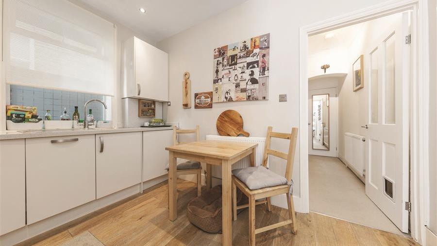 Kitchen/Breakfast Room