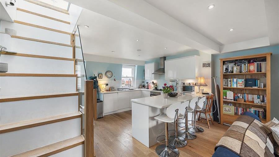 Kitchen/Breakfast Room