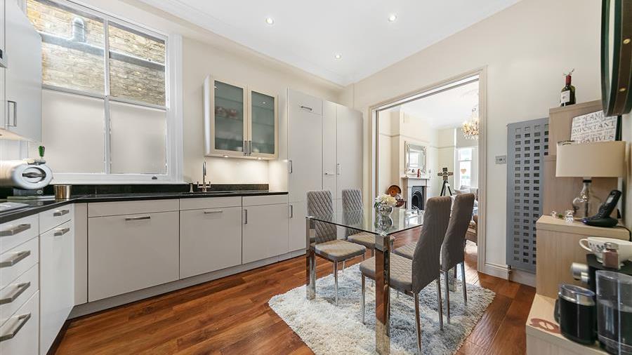 Kitchen/Dining Room