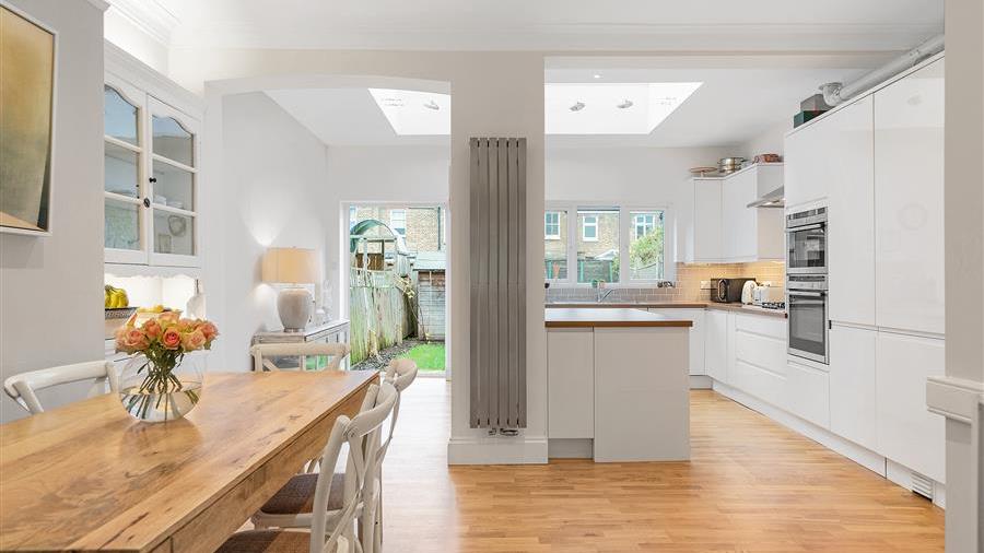 Kitchen/Breakfast Room