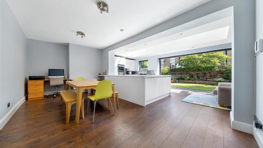 Kitchen/Family Room