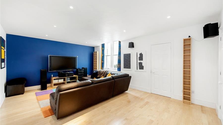 Fifth Bedroom