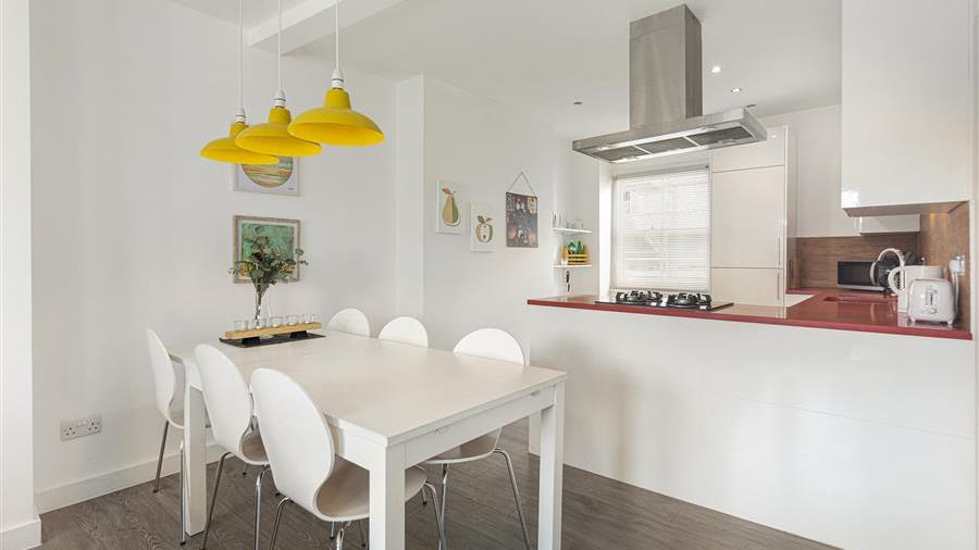 Kitchen/Dining Room