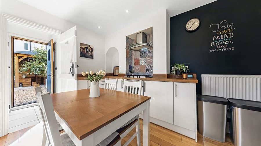 Kitchen/Breakfast Room