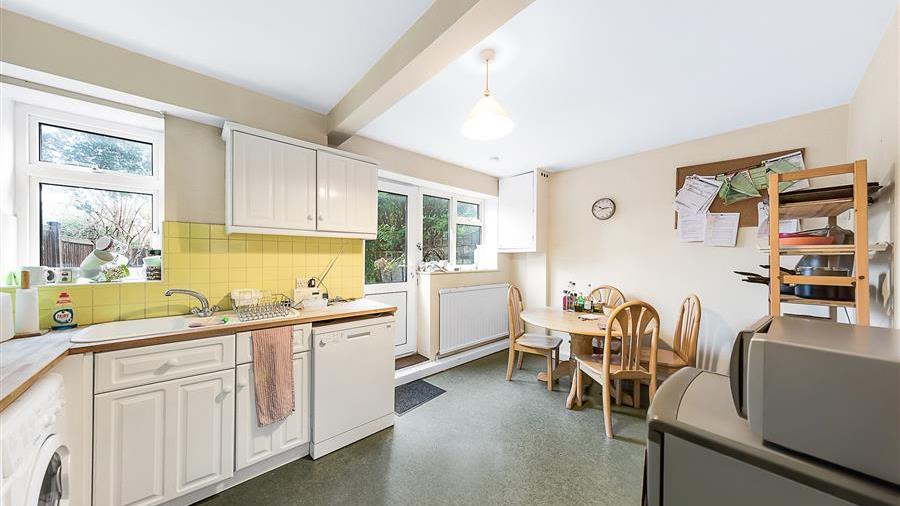 Kitchen/Breakfast Room