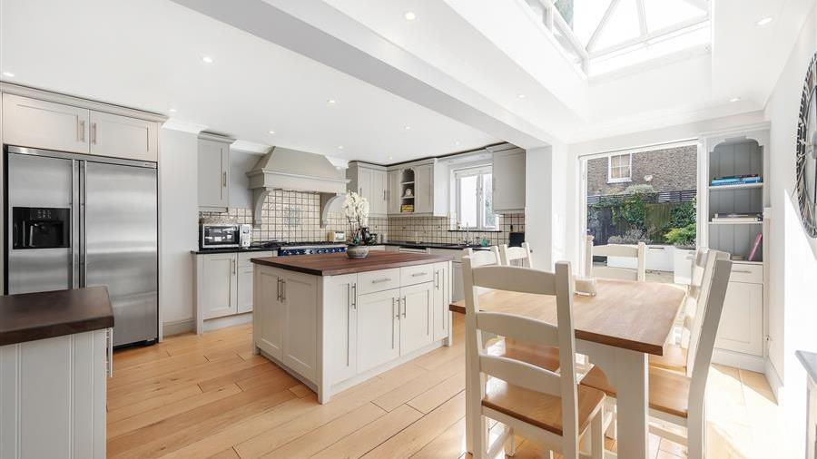 Kitchen/Dining Room