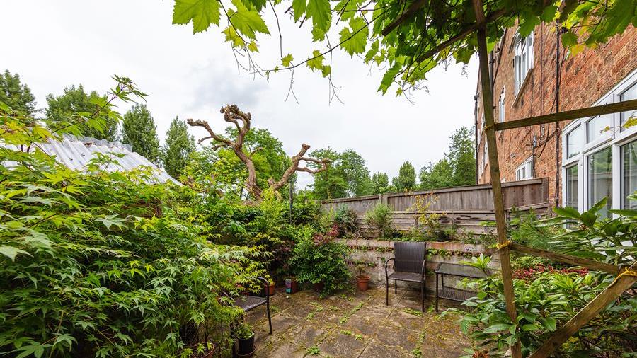 Garden Room