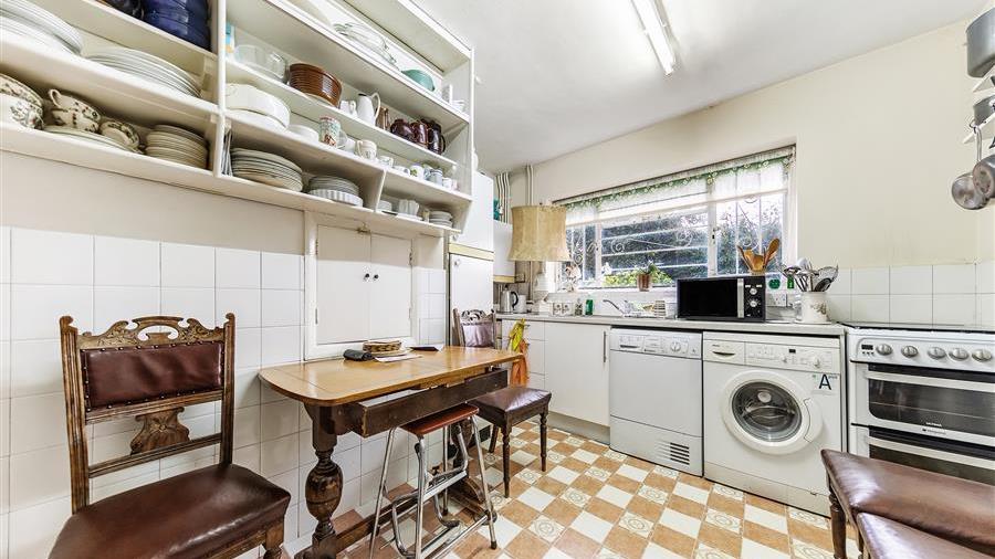 Kitchen/Dining Room