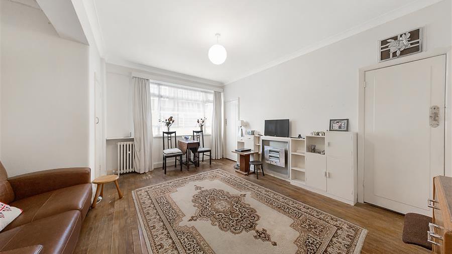 Studio Room