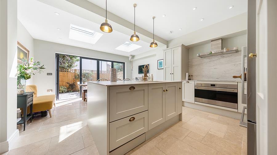 Kitchen/Breakfast Room