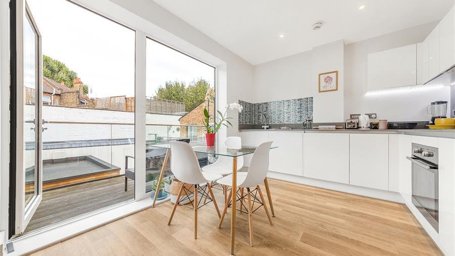 Kitchen/Breakfast Room