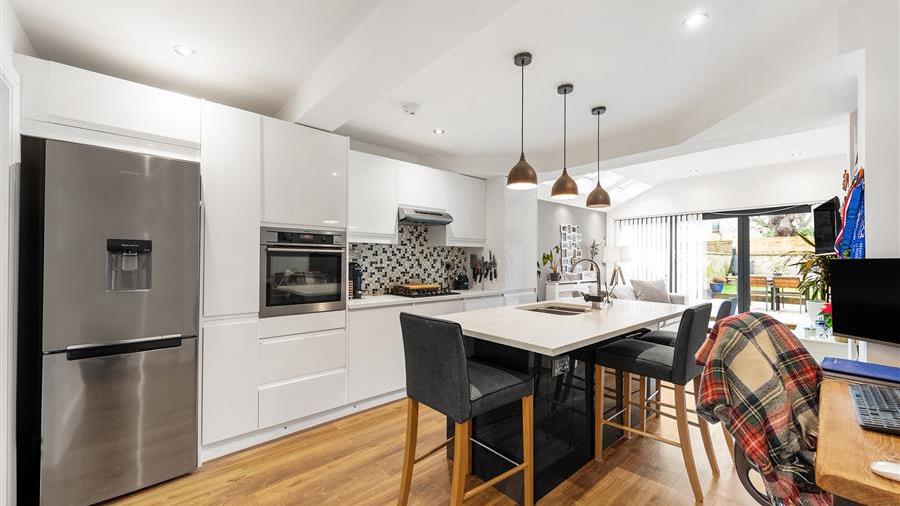 Kitchen/Breakfast Room