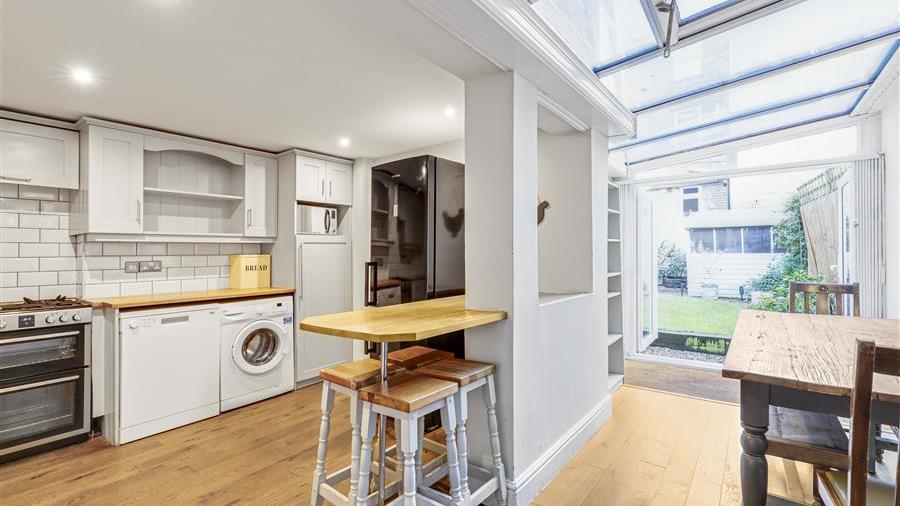 Kitchen/Dining Room