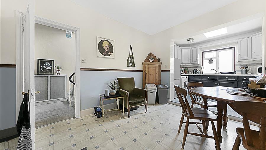 Kitchen/Breakfast Room