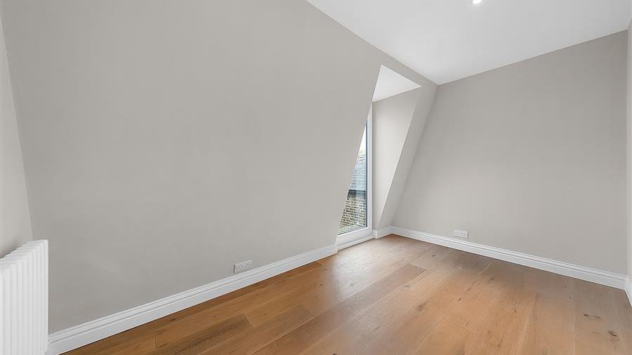 Fifth Bedroom