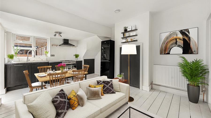 Kitchen/Breakfast Room