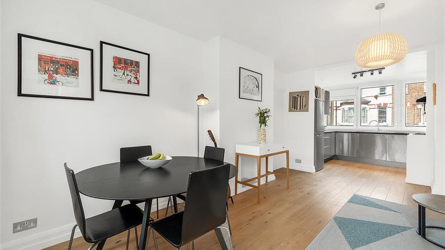 Kitchen/Dining Room