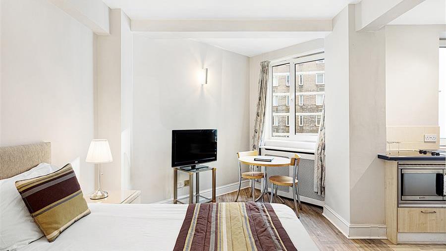 Studio Room