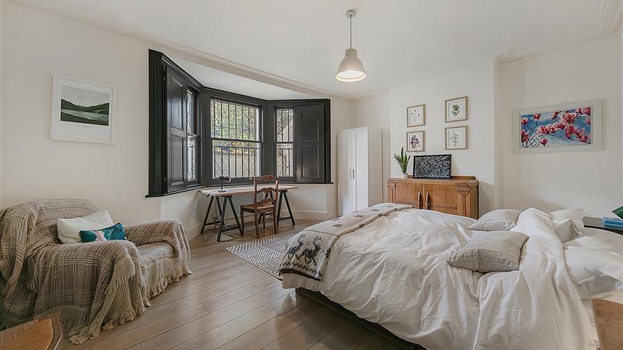 Fifth Bedroom