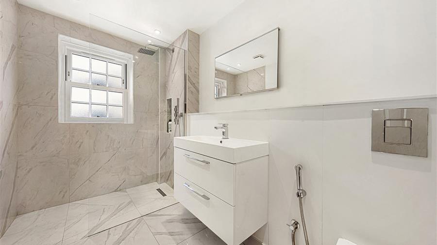 En-Suite Shower Room