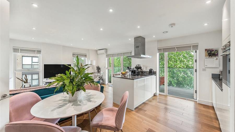 Kitchen/Reception Room