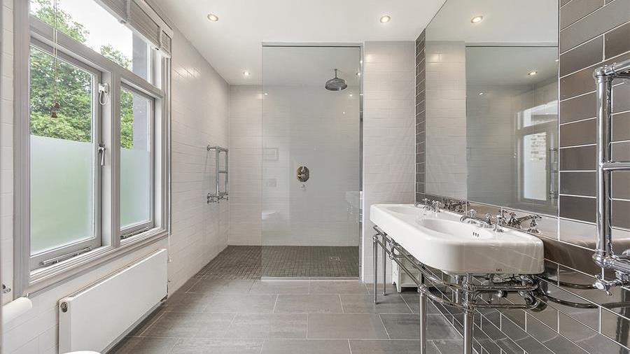 En-Suite Shower Room