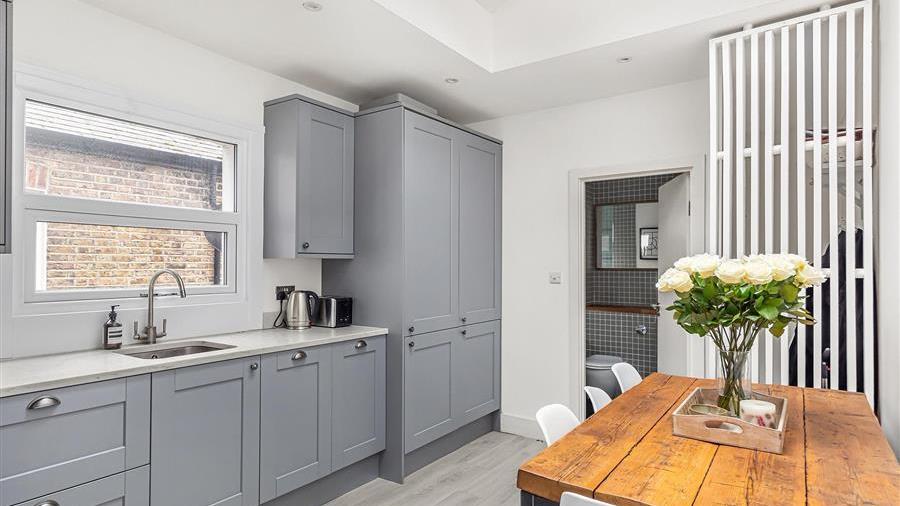 Kitchen/Breakfast Room