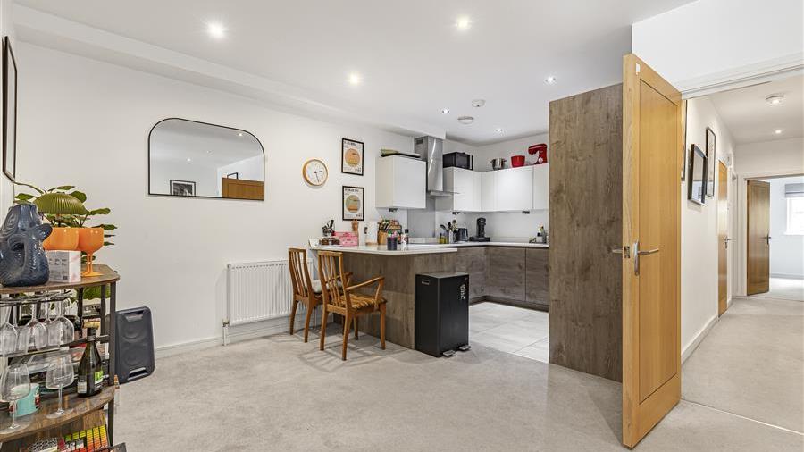 Kitchen/Breakfast Room