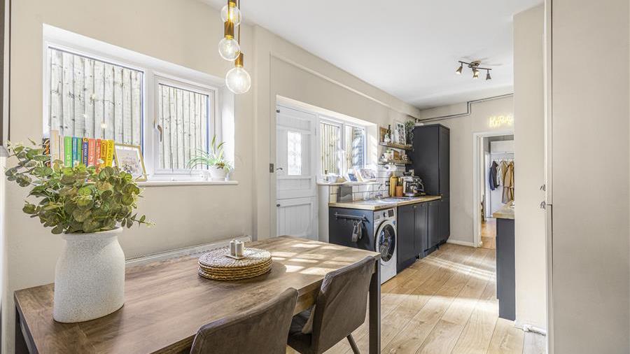 Kitchen/Breakfast Room