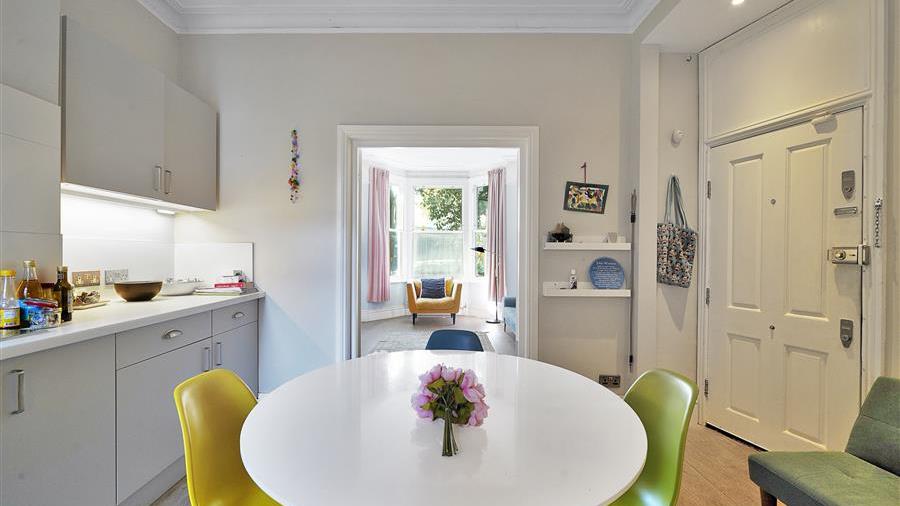 Kitchen/Breakfast Room