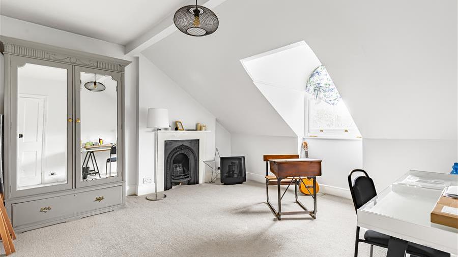 Fifth Bedroom